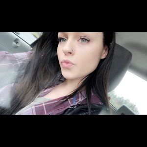 Meet your Posher, Katelynn